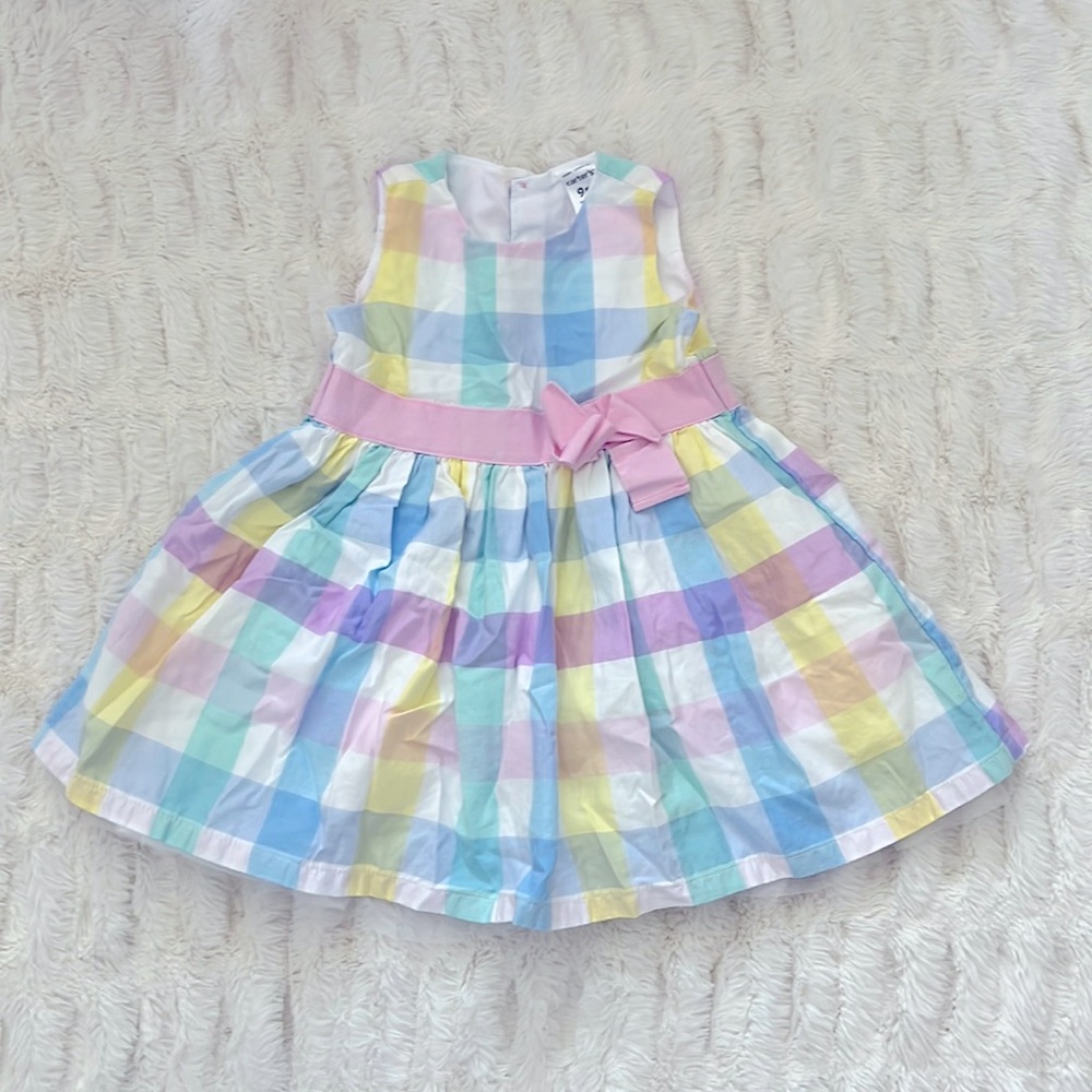 Baby girl dress size 9 months.